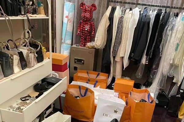 白山回收一线品牌衣服